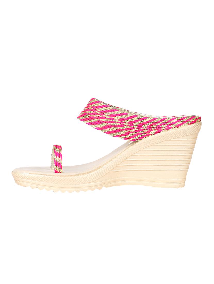 pink one toe wedges - 16981331 -  Standard Image - 1