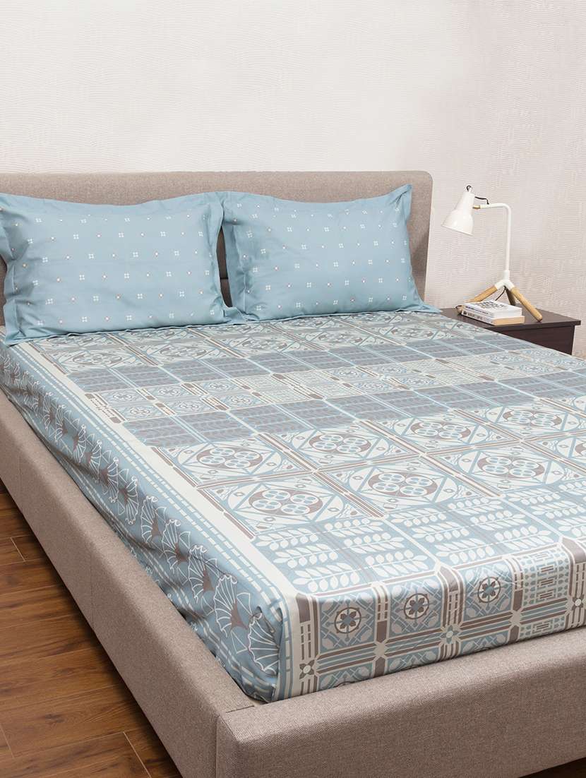   cotton king size bed sheet with two pillow covers