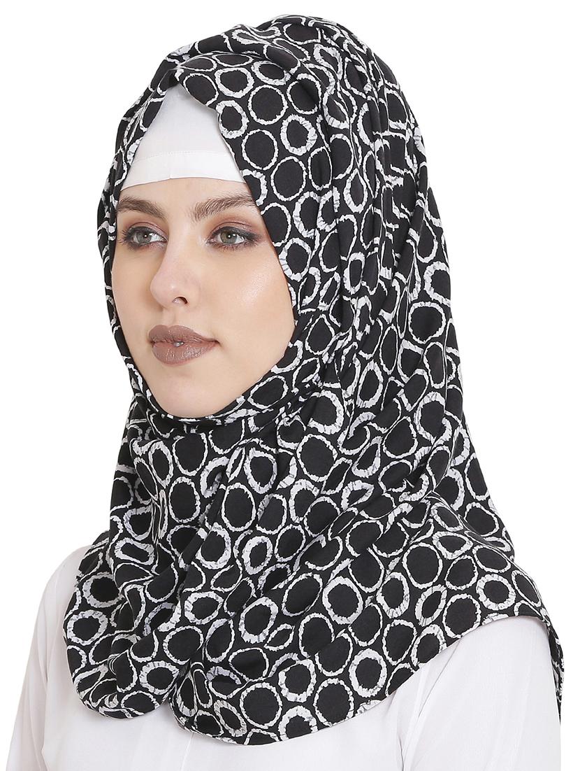 black rayon scarf - 16991736 - Standard Image - 1