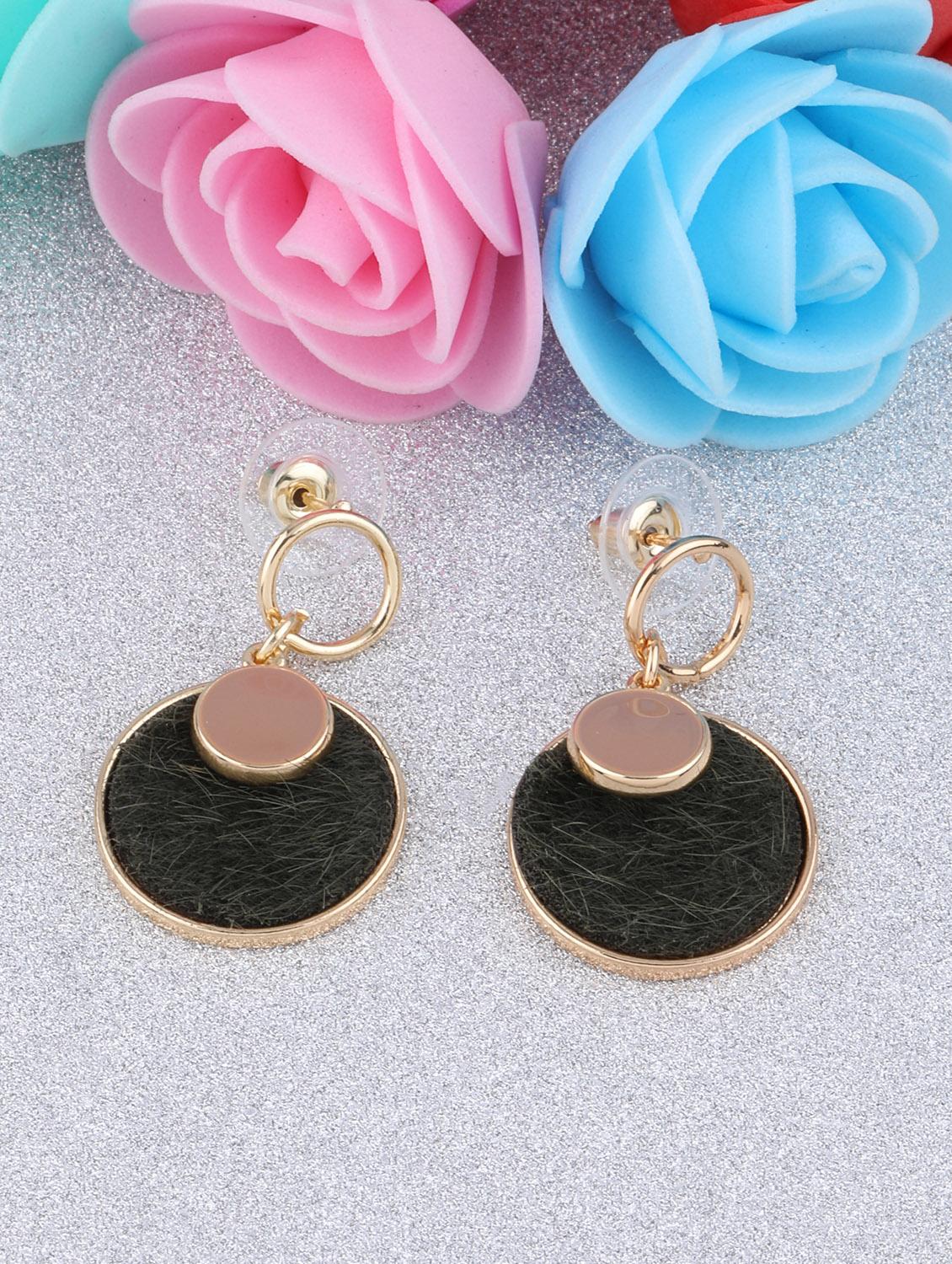 black metal drop earring - 16991833 - Standard Image - 1