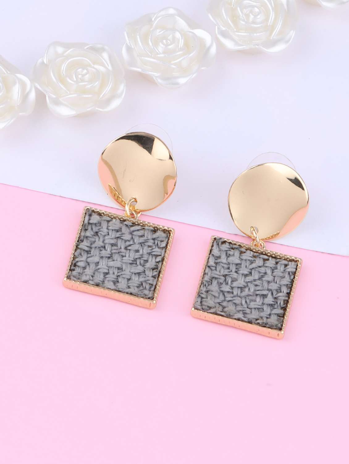 grey metal drop earring - 16991836 - Zoom Image - 0