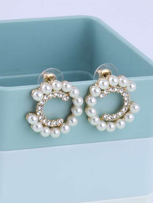 gold metal studs earring - 16995652 - Standard Image - 0