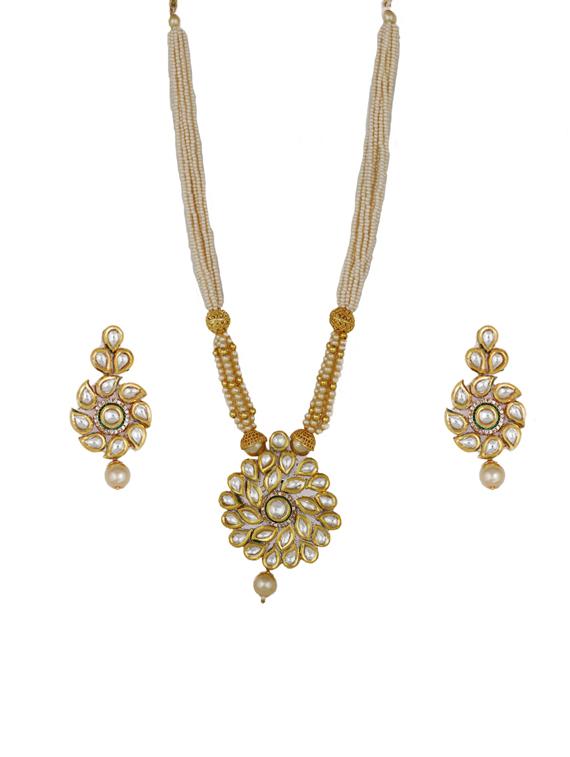 gold plated pearl necklace - 17008850 - Zoom Image - 0