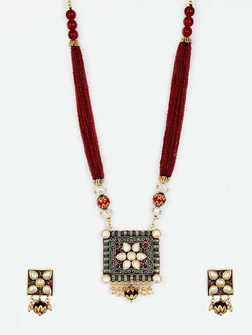 red gold plated pearl necklace - 17008877 -  Standard Image - 0