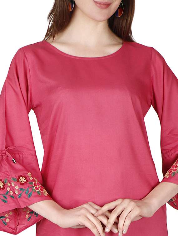 embroidered sleeves solid top  - 17030010 -  Standard Image - 4