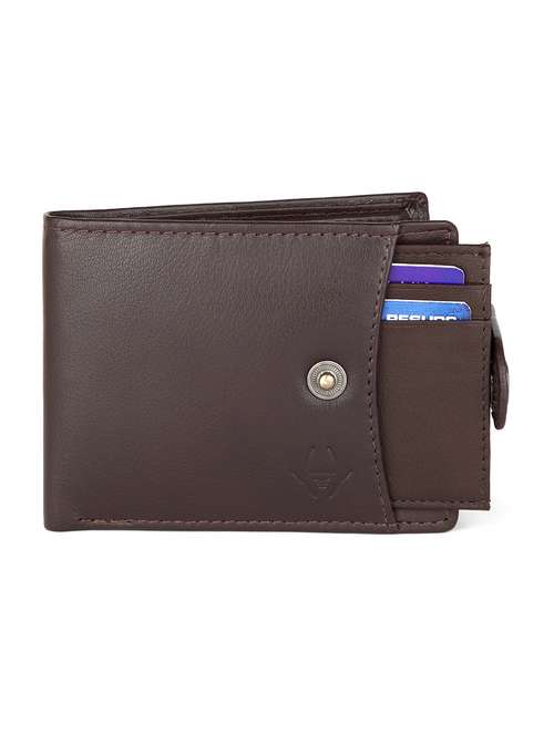 brown leather wallet - 17032557 -  Standard Image - 0