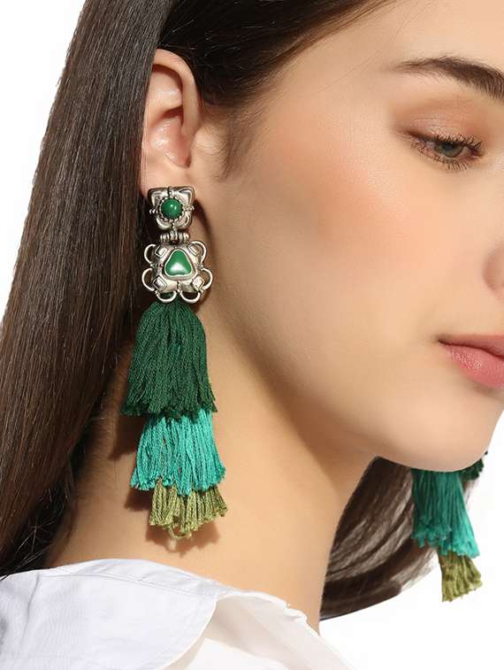 green metal drop earring - 17041135 - Standard Image - 1