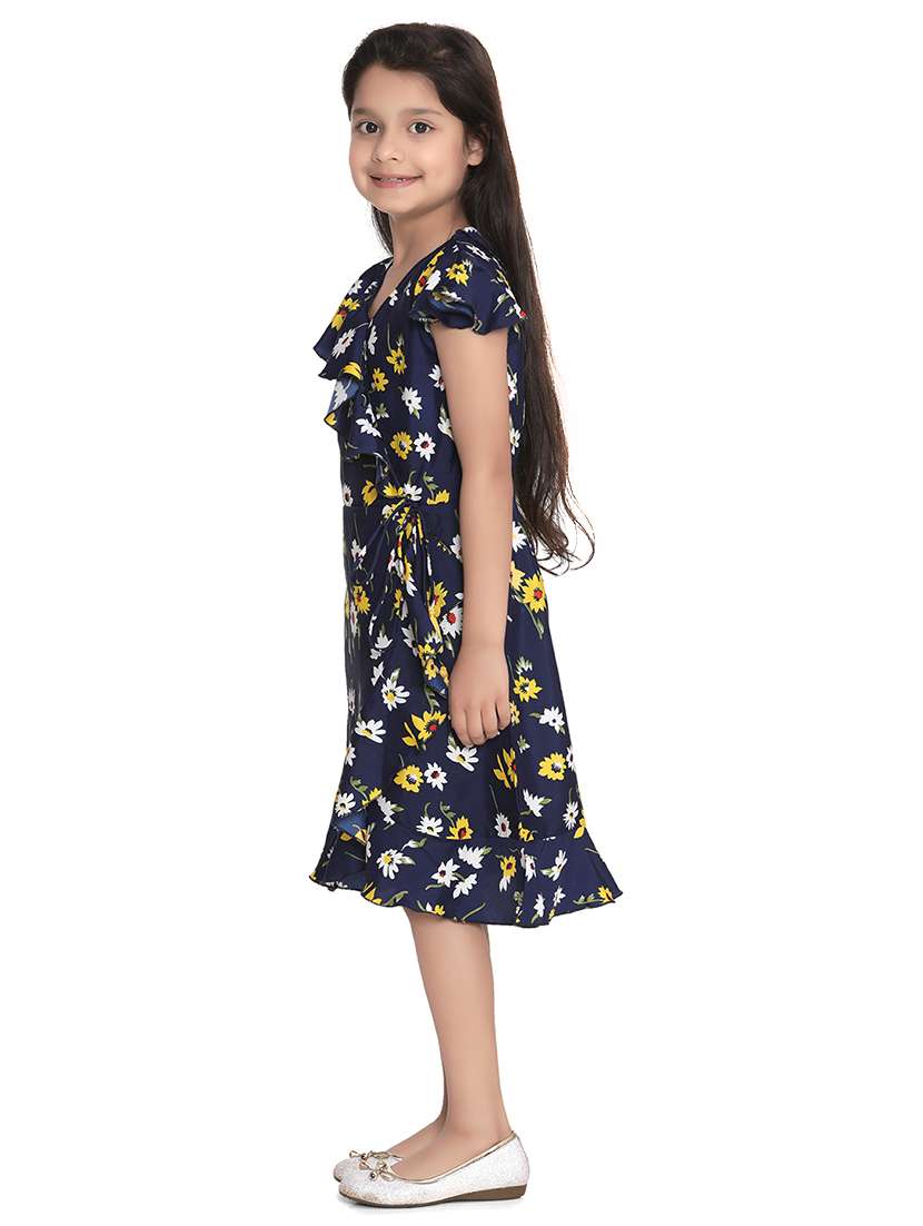 girls v neck sleeveless frock - 17063867 -  Standard Image - 1