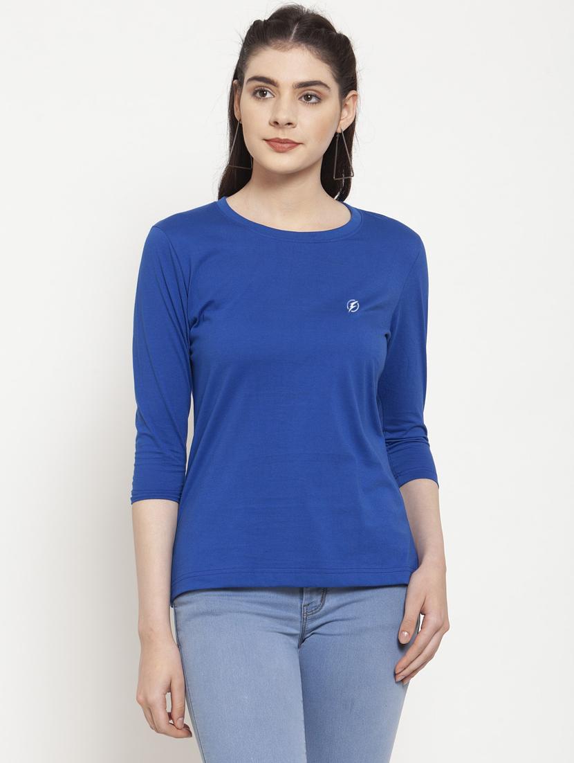 women's plain round neck t-shirt - 17076907 -  Zoom Image - 0