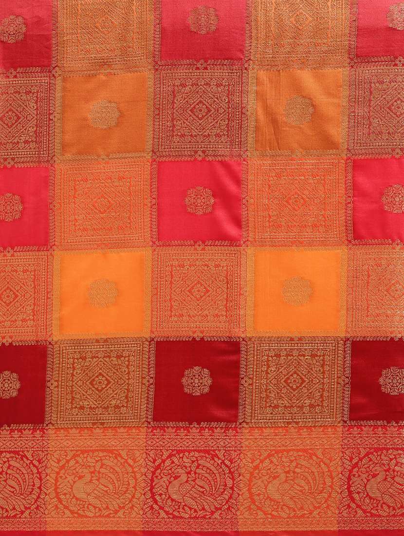 self design banarasi saree with blouse - 17108994 - Standard Image - 4