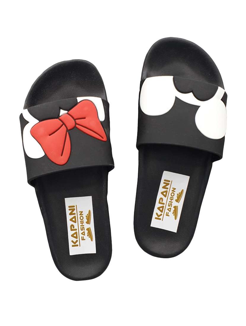 black rubber  flip flops