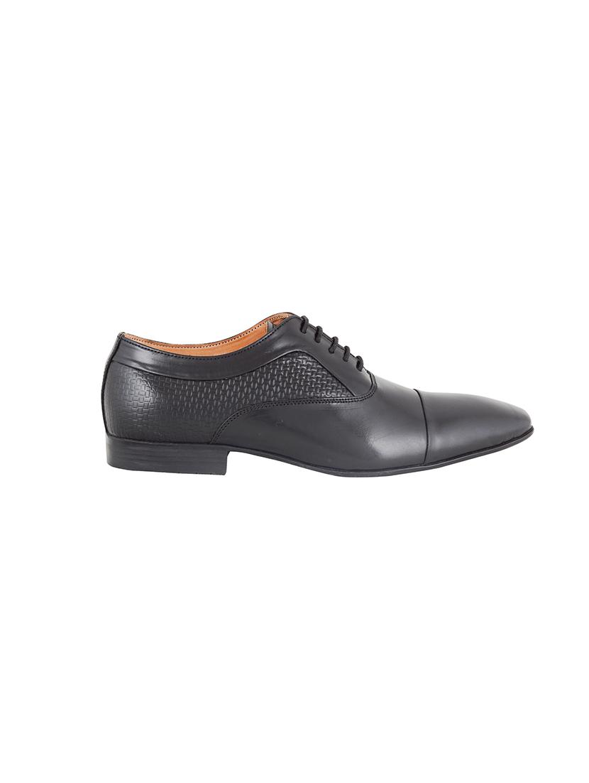 black lace-up oxfords - 17129557 -  Standard Image - 1