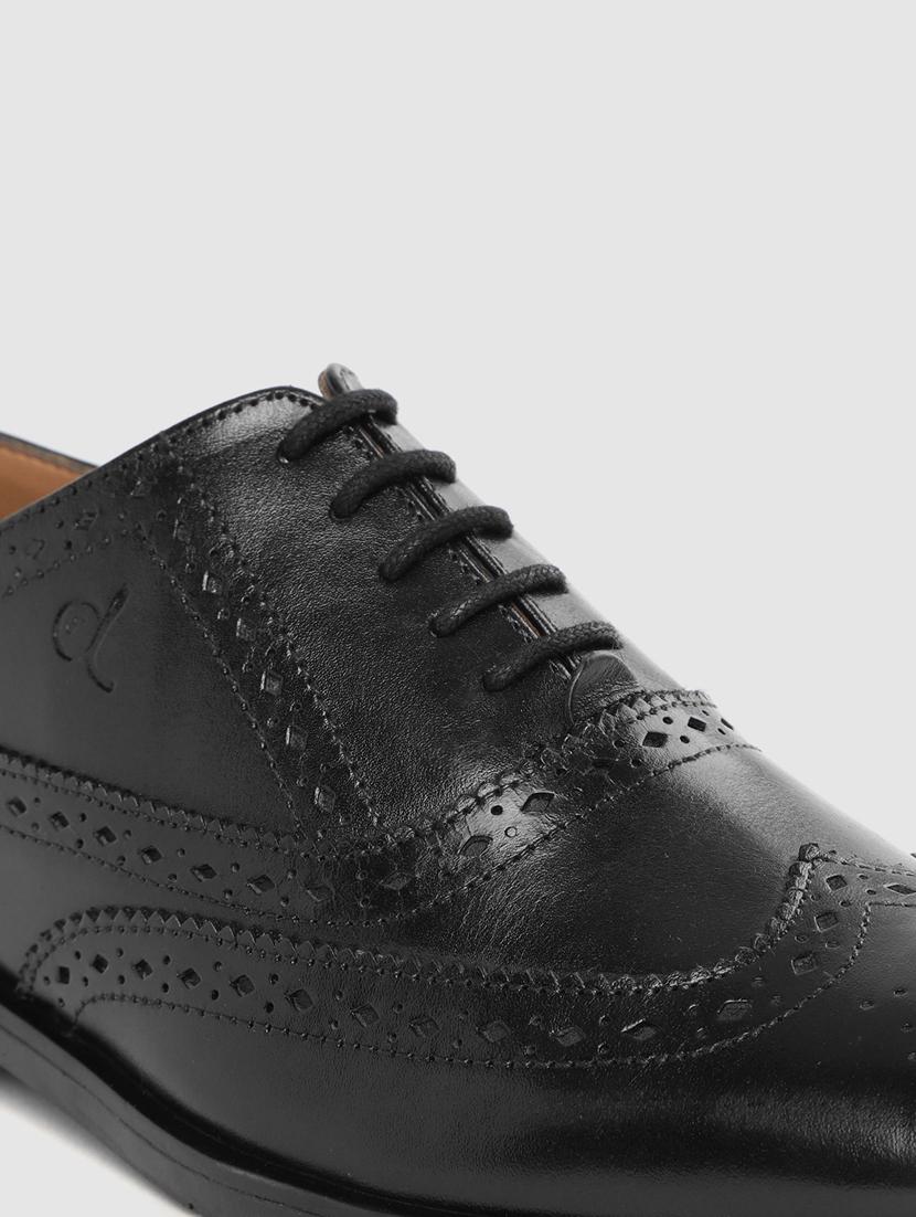 black lace-up brouges - 17129925 - Standard Image - 6