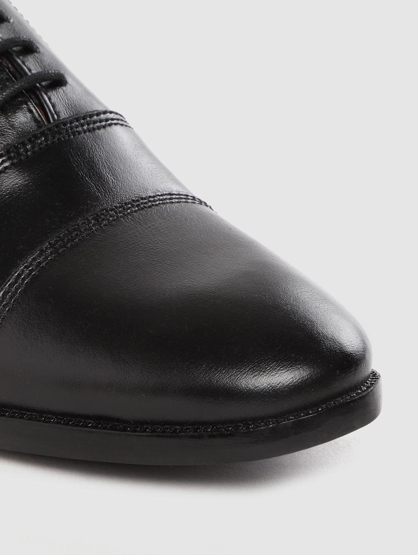 black lace-up oxfords - 17131121 - Standard Image - 4