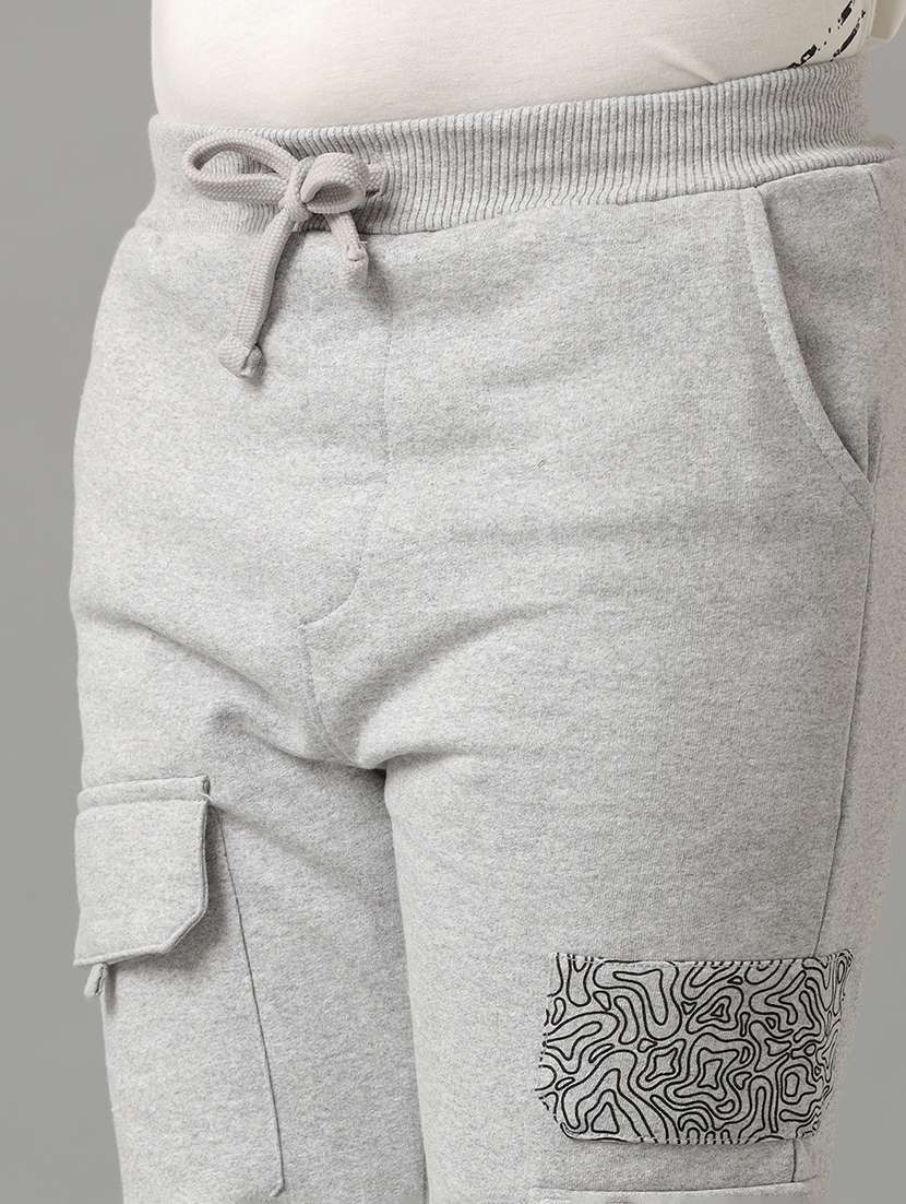 grey solid chinos trouser - 17173169 - Standard Image - 4