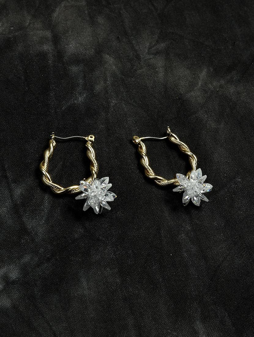 gold metal hoop earring - 17191444 - Zoom Image - 0