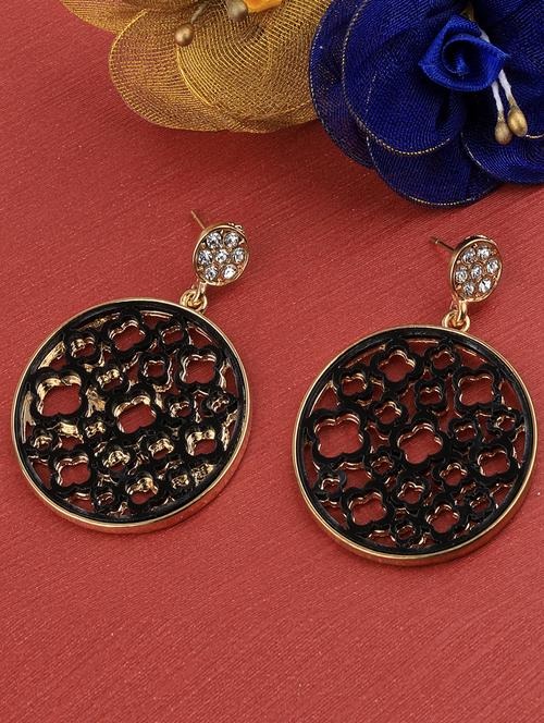 black metal drop earring - 17194375 -  Standard Image - 0