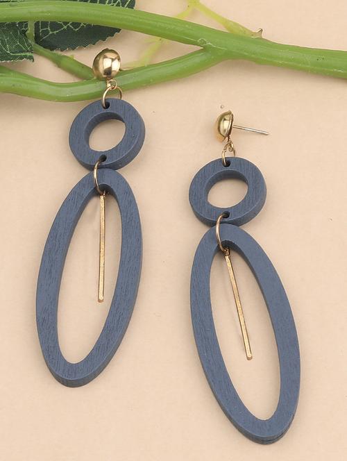 grey metal drop earring - 17194408 -  Standard Image - 0