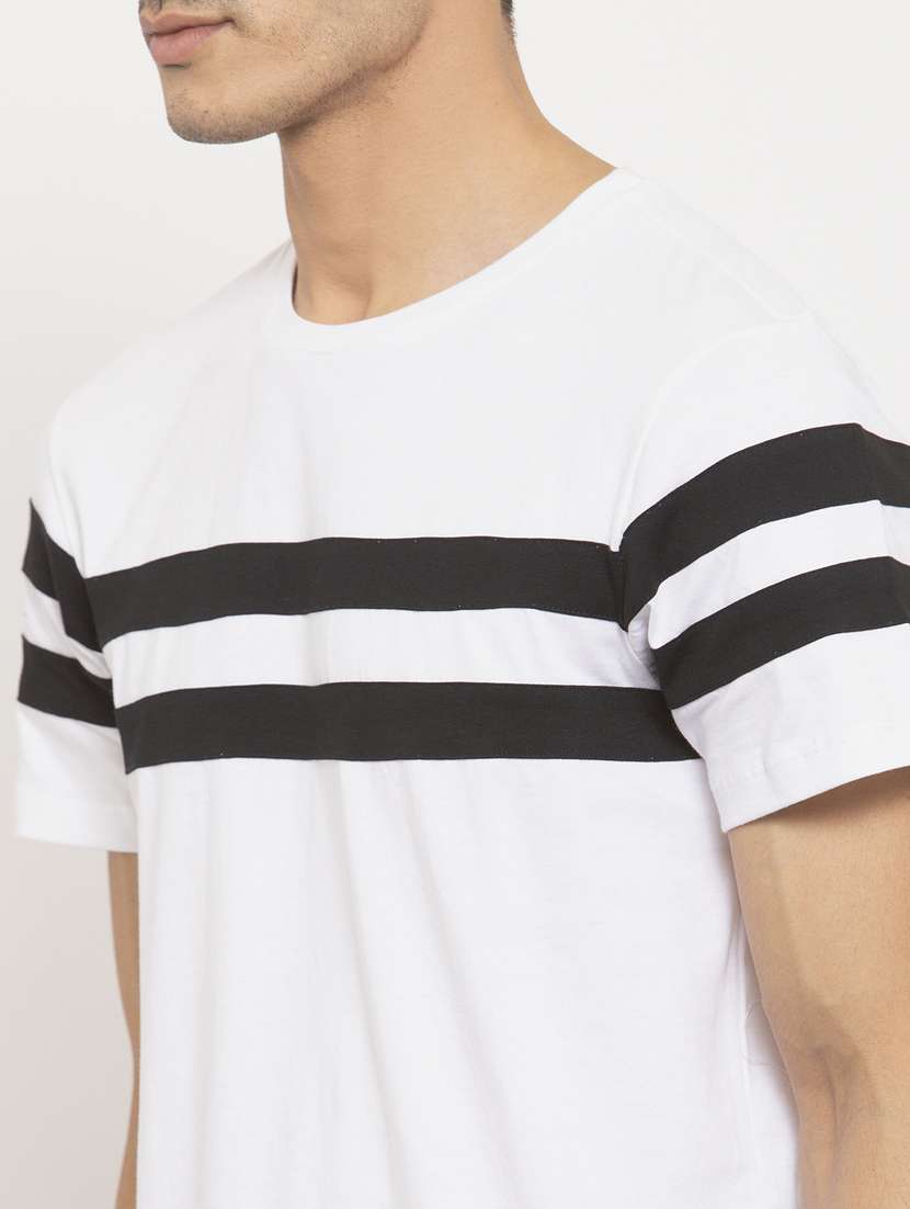 white  cut & sew t-shirt - 17209233 -  Standard Image - 4