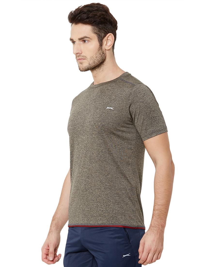 green solid t-shirt - 17216247 -  Standard Image - 1