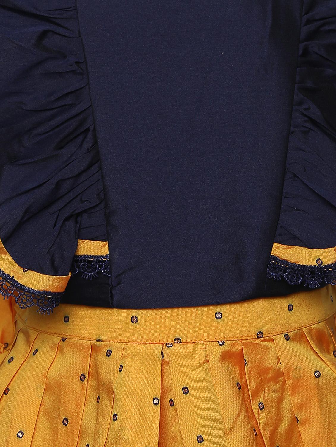 yellow satin suit set - 17234113 - Standard Image - 4