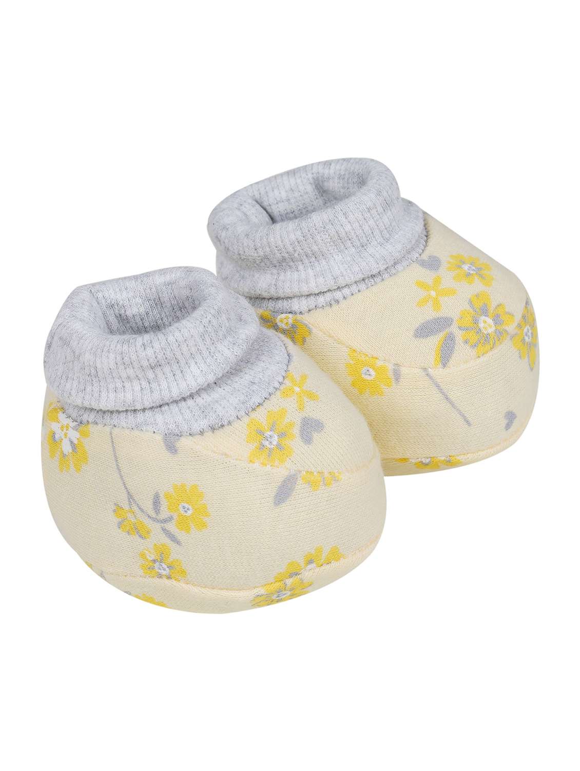 multi colored fabric booty