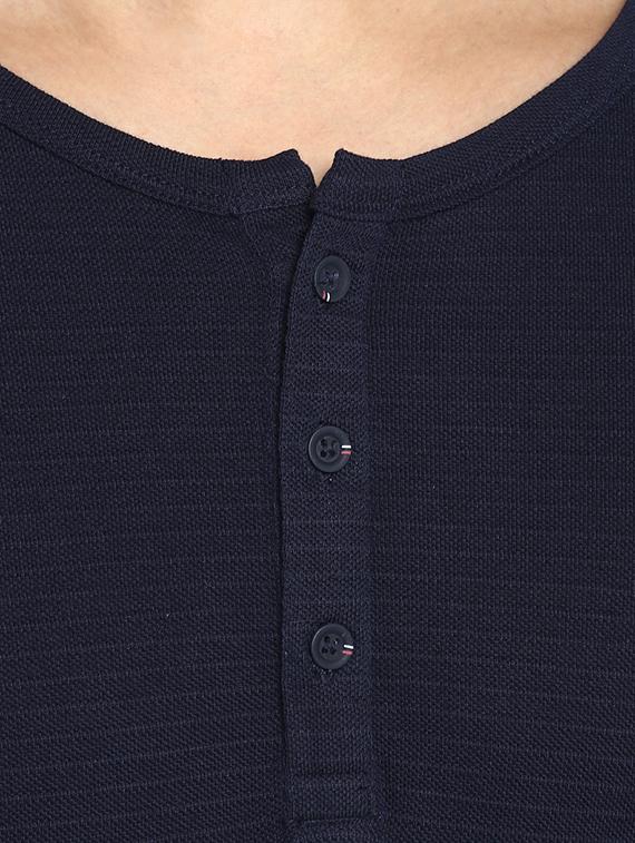 navy blue solid t-shirt - 17257905 - Standard Image - 4