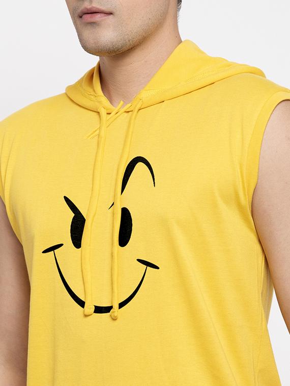 yellow chest print t-shirt - 17263873 - Standard Image - 4