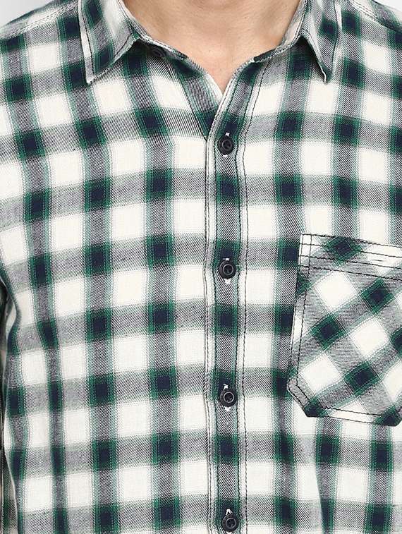 green checkered casual shirt - 17264724 -  Standard Image - 4