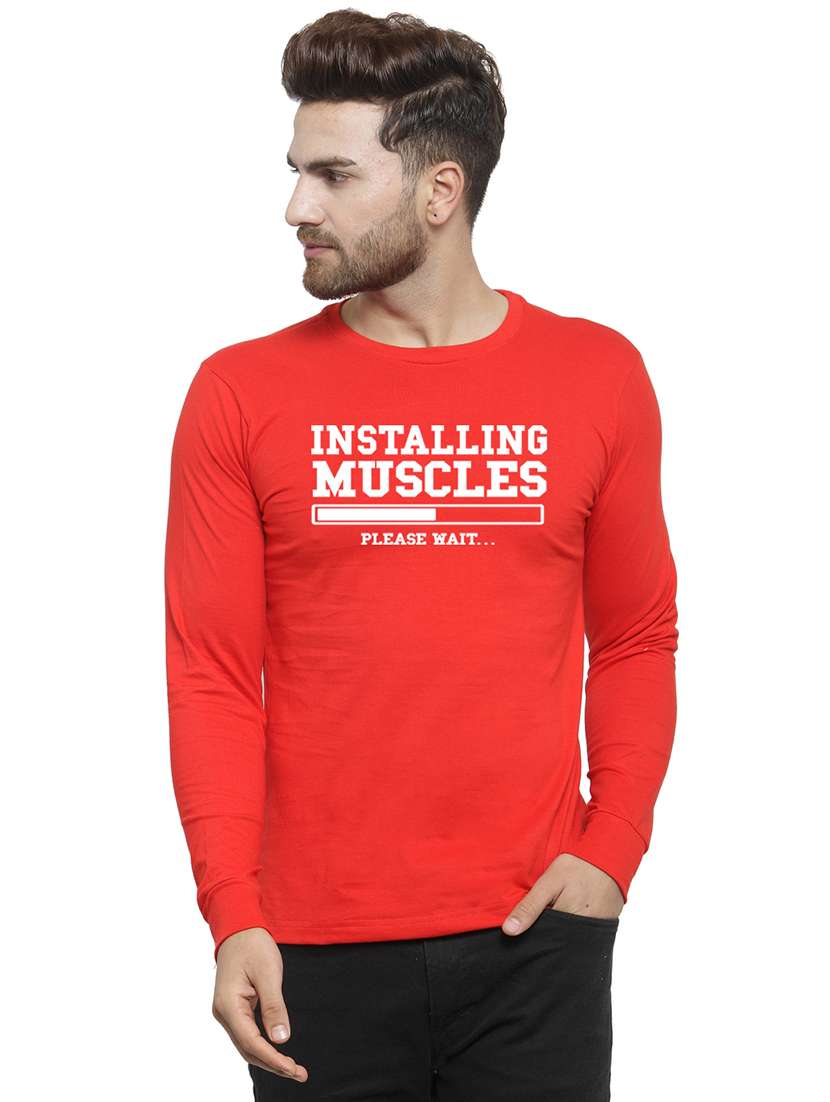red chest print t-shirt