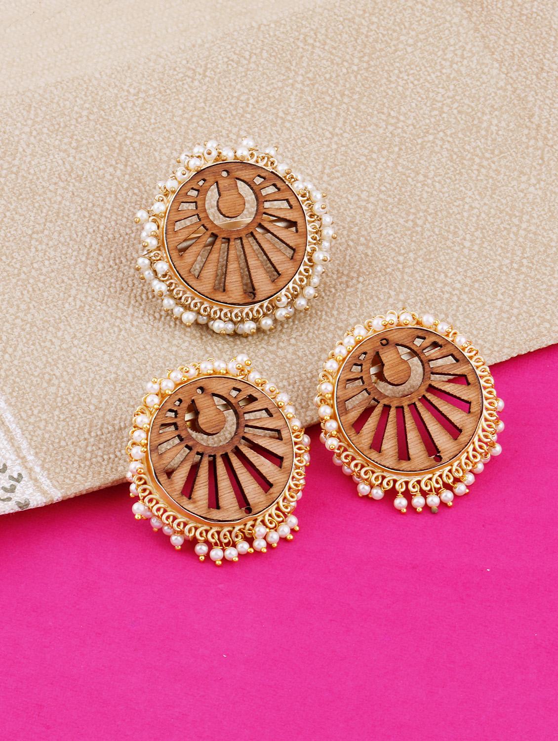 brown wood studs earring - 17274334 - Standard Image - 1