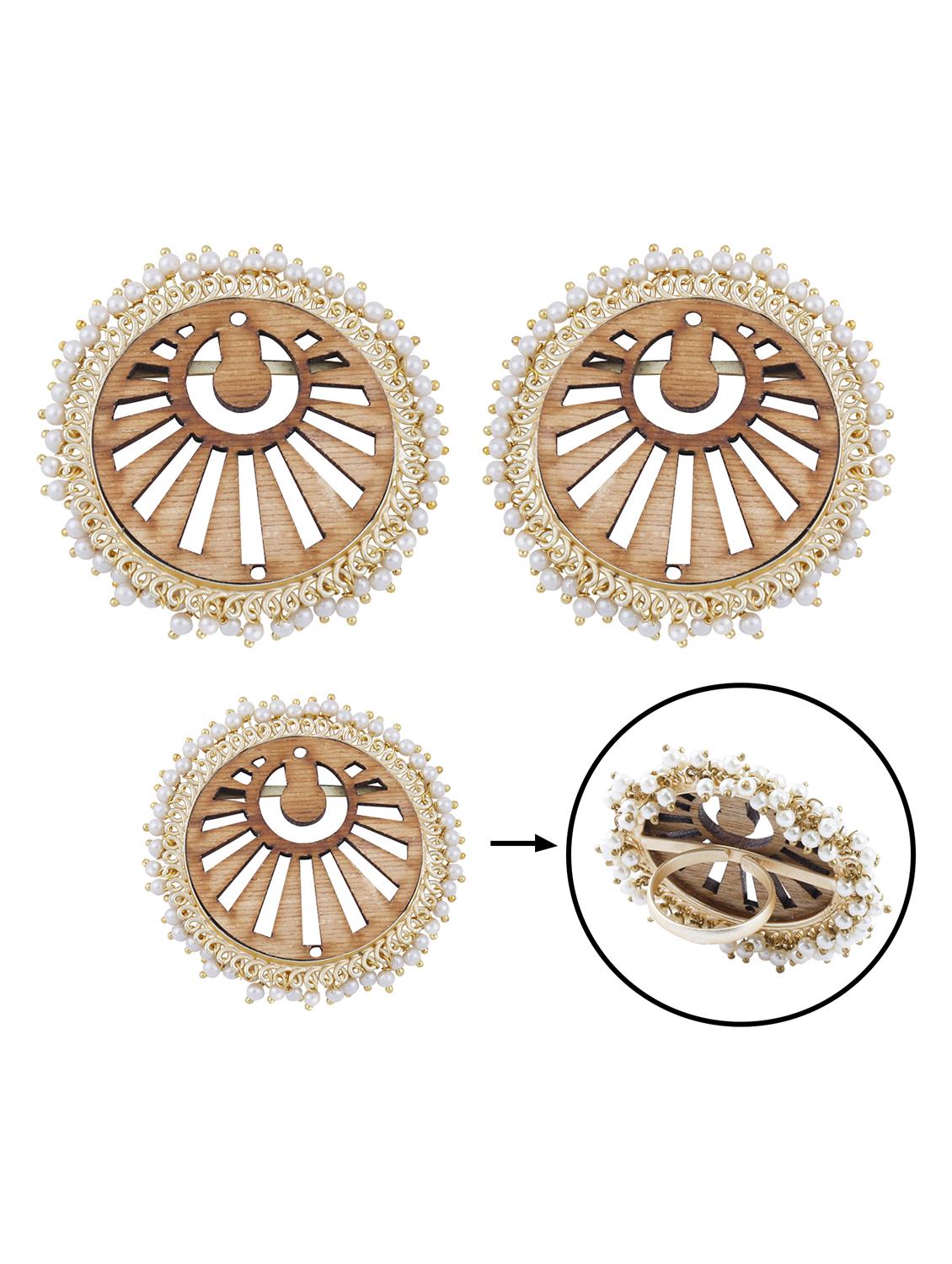 brown wood studs earring - 17274334 - Standard Image - 4