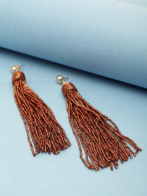 metallic metal drop earring - 17289451 -  Standard Image - 0