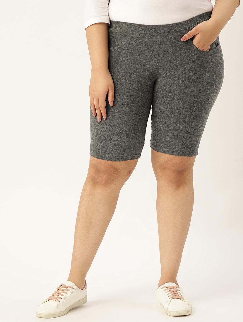 pocket detail solid shorts - 17300405 - Zoom Image - 0
