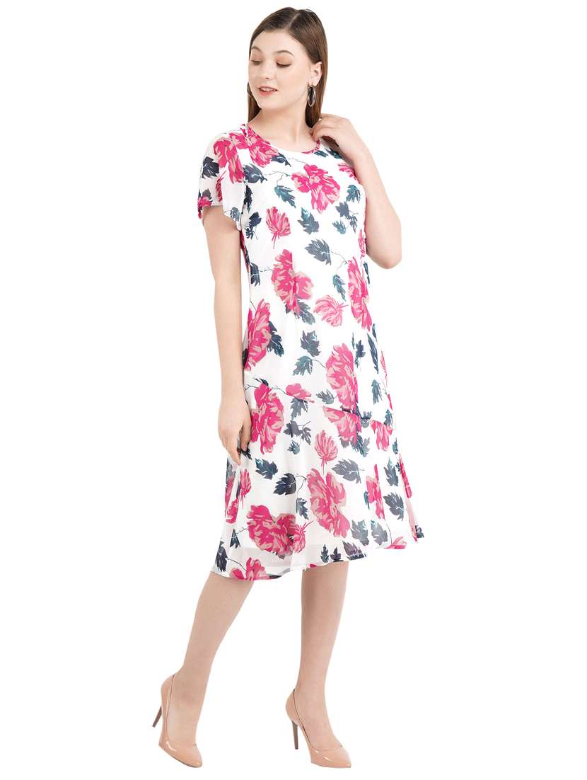 women's  floral dress - 17327421 -  Standard Image - 1