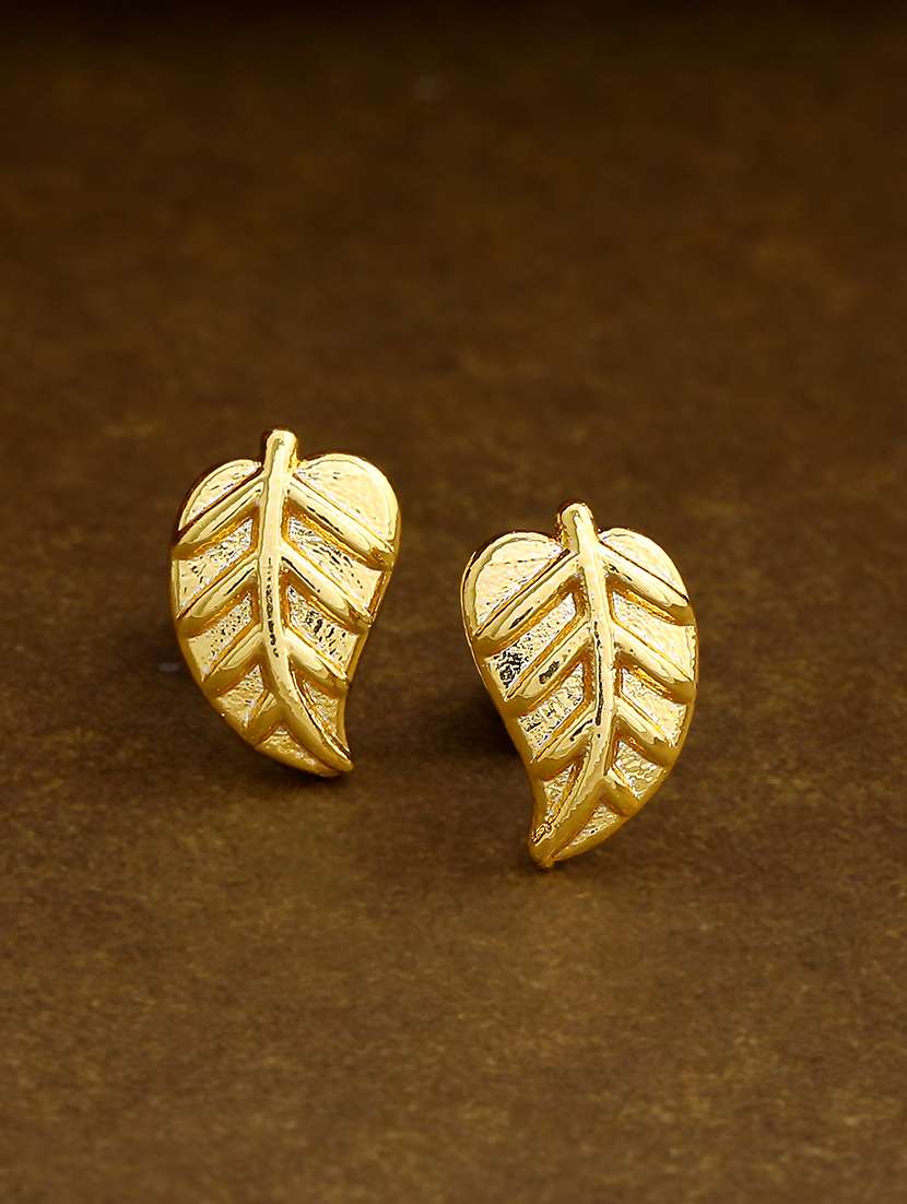 gold metal studs earring