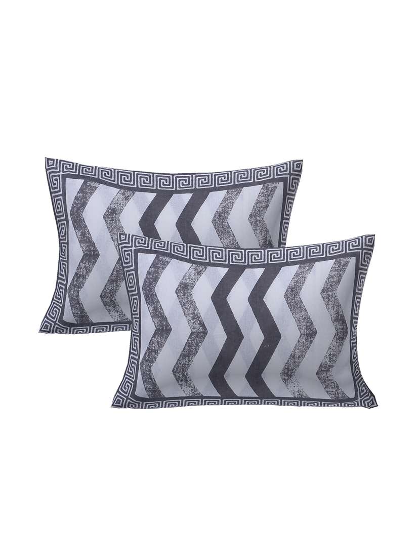   cotton double bedsheet with 2 pillow covers - 17336638 -  Standard Image - 1