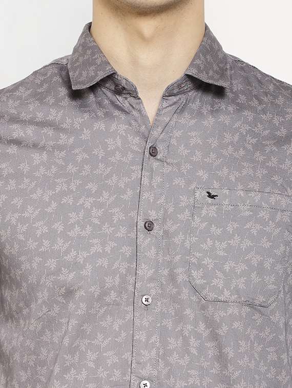 mens printed casual shirt - 17336937 - Standard Image - 4