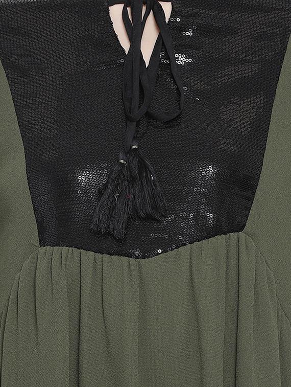 contrast panel bell sleeved top - 17341805 - Standard Image - 4