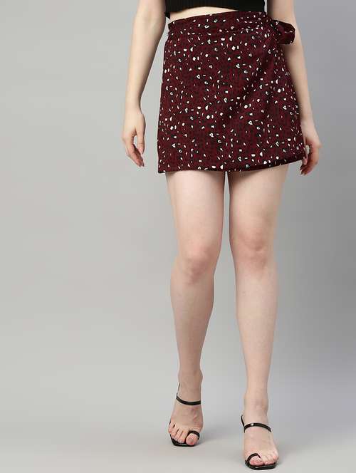 tie knot animal print skirt  - 17345590 -  Standard Image - 0