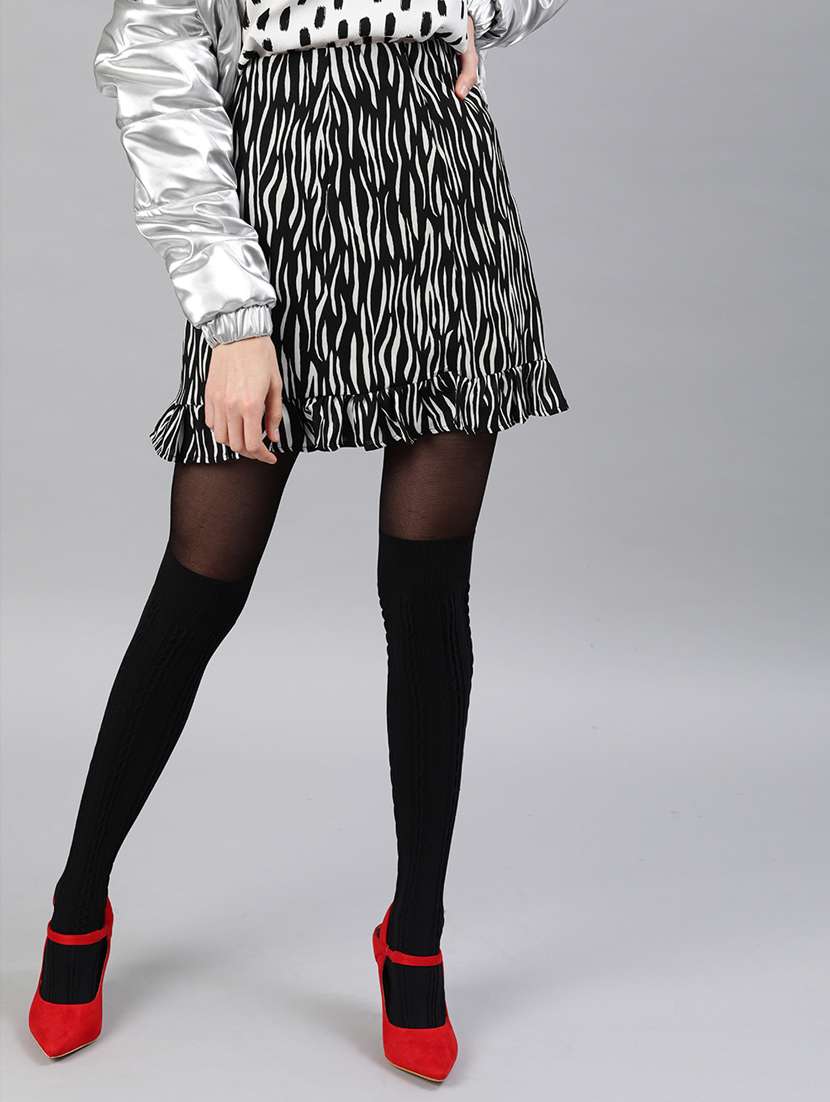high rise animal print skirt 