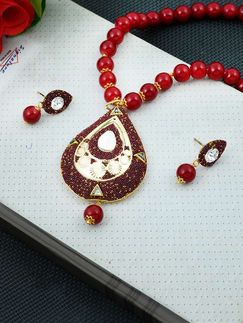 gold brass necklaces and earring