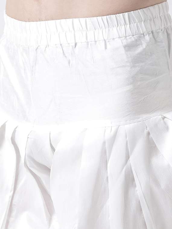 white solid dhoti kurta set with printed bandhgala jacket - 17356743 -  Standard Image - 4