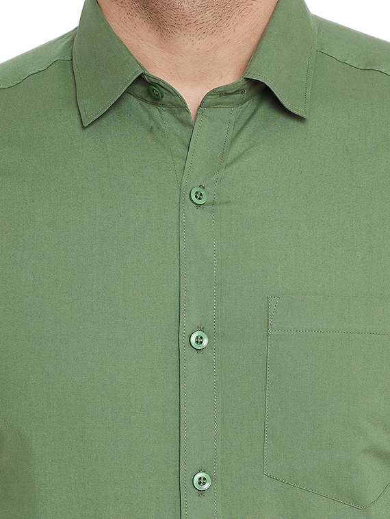 mens solids formal shirt - 17361879 - Standard Image - 4
