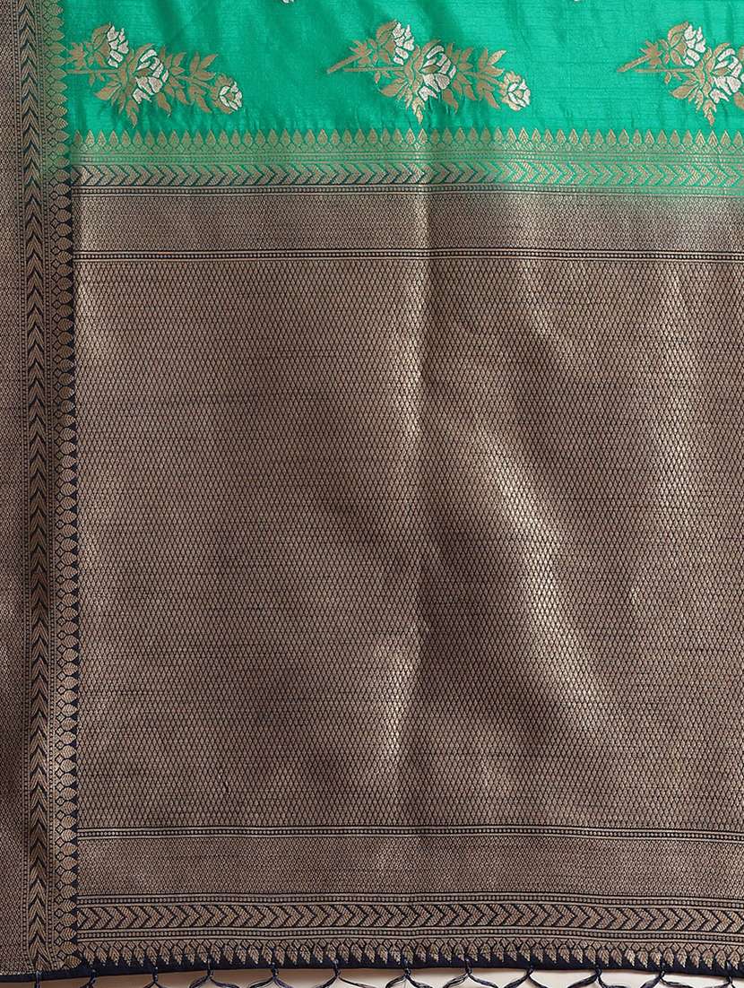 women's banarasi saree - 17375108 - Standard Image - 4