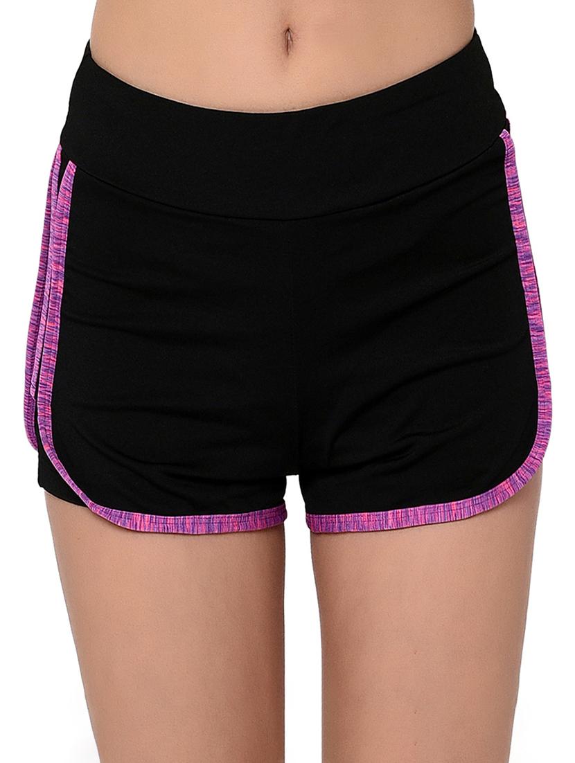 contrast detail hot pants - 17376058 - Zoom Image - 0