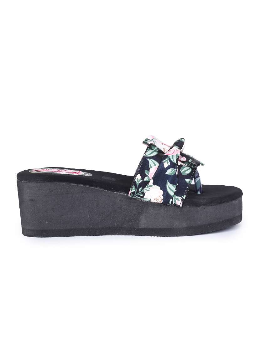 black toe separator wedges - 17377064 -  Standard Image - 1