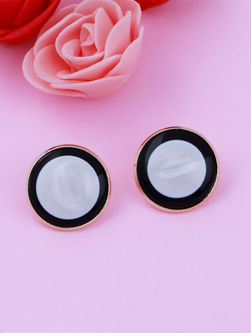 multi colored metal studs earring - 17393839 -  Standard Image - 1