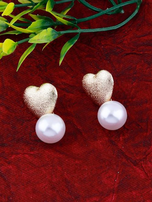 gold metal studs earring - 17393863 -  Standard Image - 0