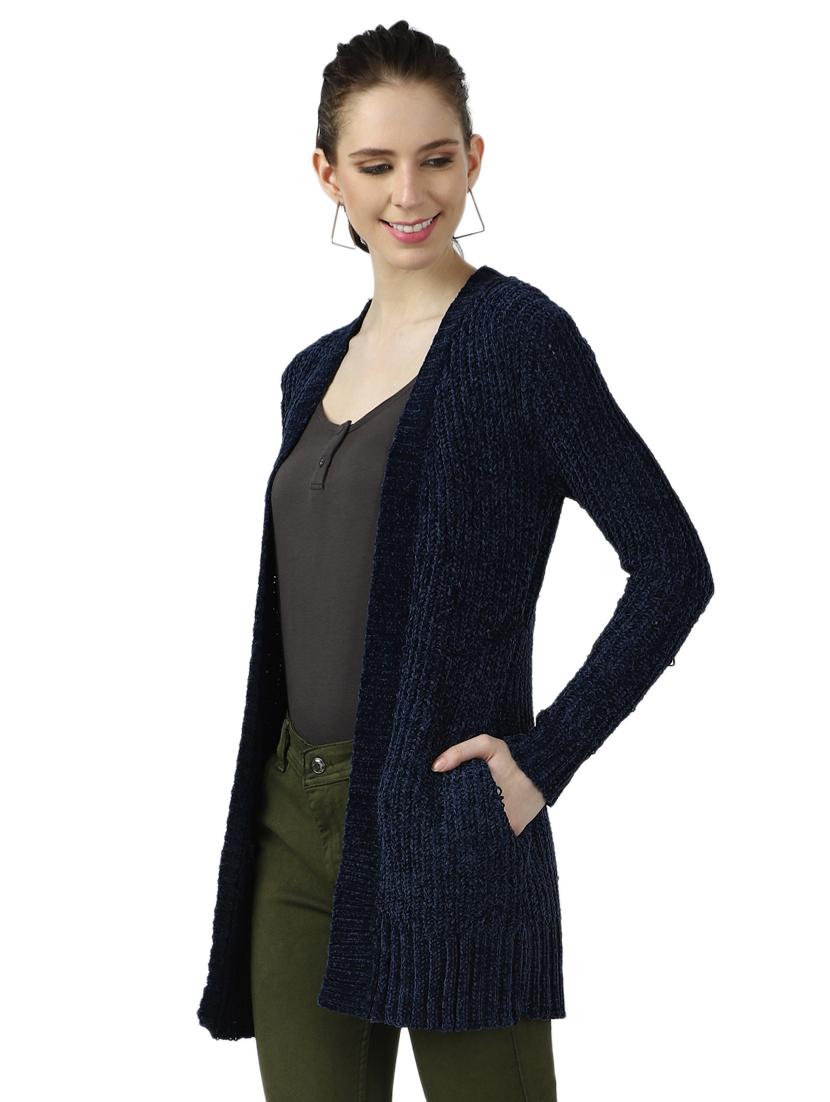 front open woolen shrug - 17396531 -  Standard Image - 1